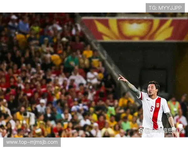 足球世界杯图片最新发布涵盖比赛精彩瞬间与球迷热情场景